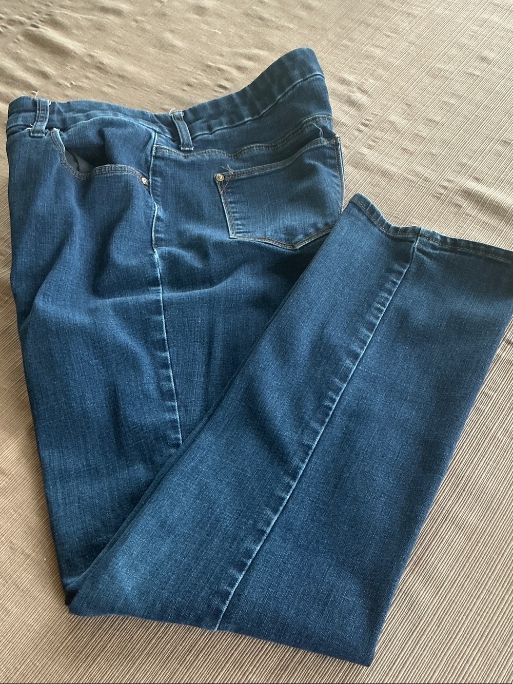 Women’s Dark Blue Stretch Denim Jeans
